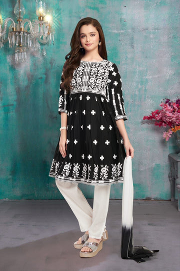 Girls Black 2 Piece Churi Set