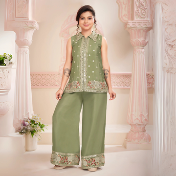 Girls Green plazo set