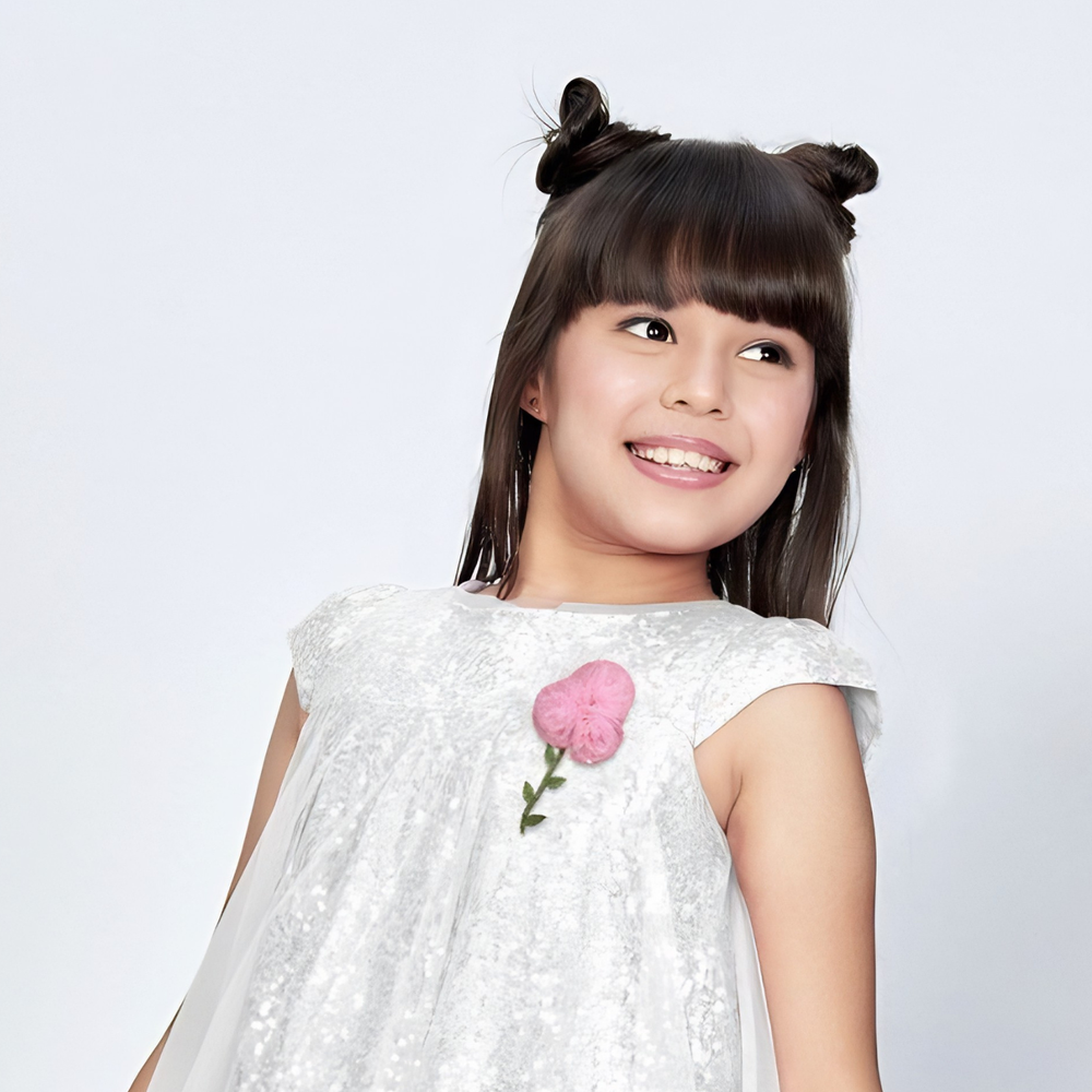 Girls Sleeveless Shimmer Frock For Special Occasions