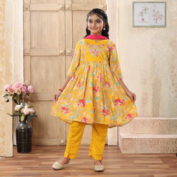 Girls Yellow Floral Printed Pure Cotton Kurti Set