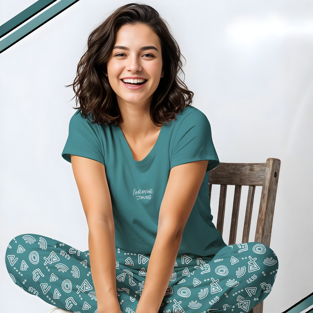 Women Green Round Neck Half Sleeve Night Suit