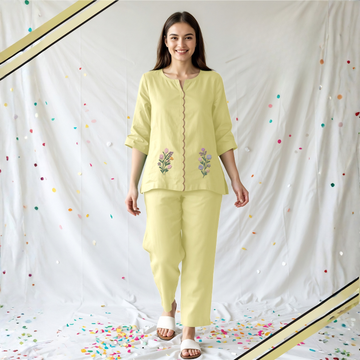 Yellow Stylish Printed Night Suit Set For Women