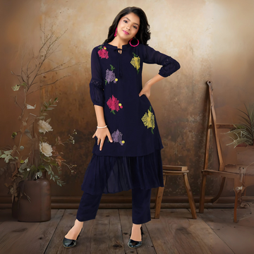 Beautiful Casual Kurti set for Girls