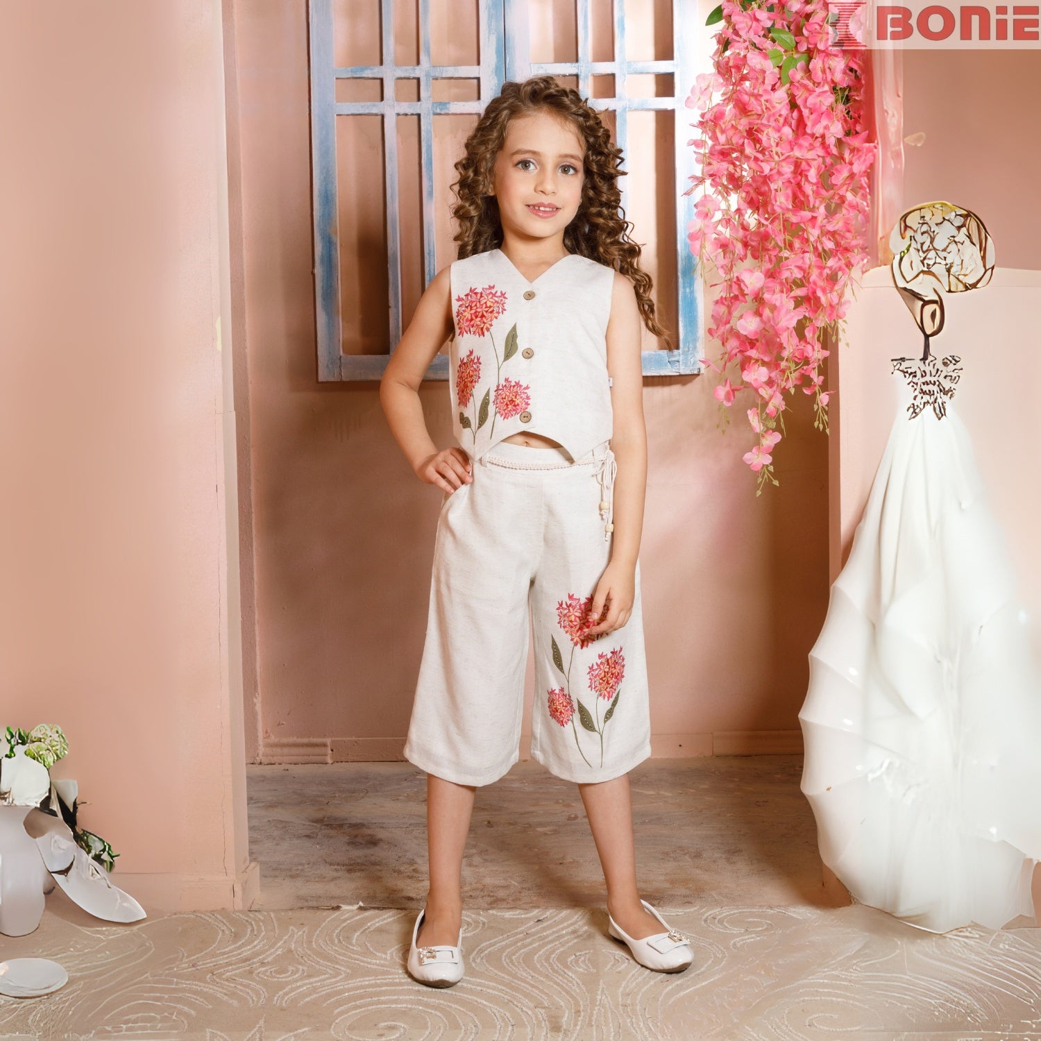 Off-white embroidery georgette co-ord set
