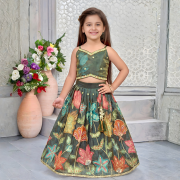Stylish Sleeveless Green Lehenga Set For Girls
